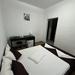 Dan Si Silvia Pensjonat 3*