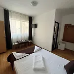 Dan Si Silvia Pensjonat 3*