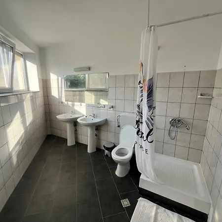 Dan Si Silvia Guest house