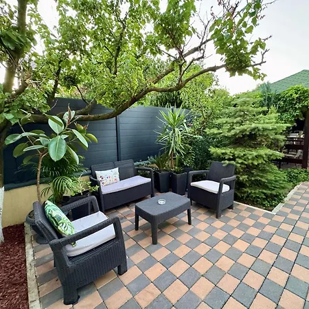 Dan Si Silvia بيت ضيافة